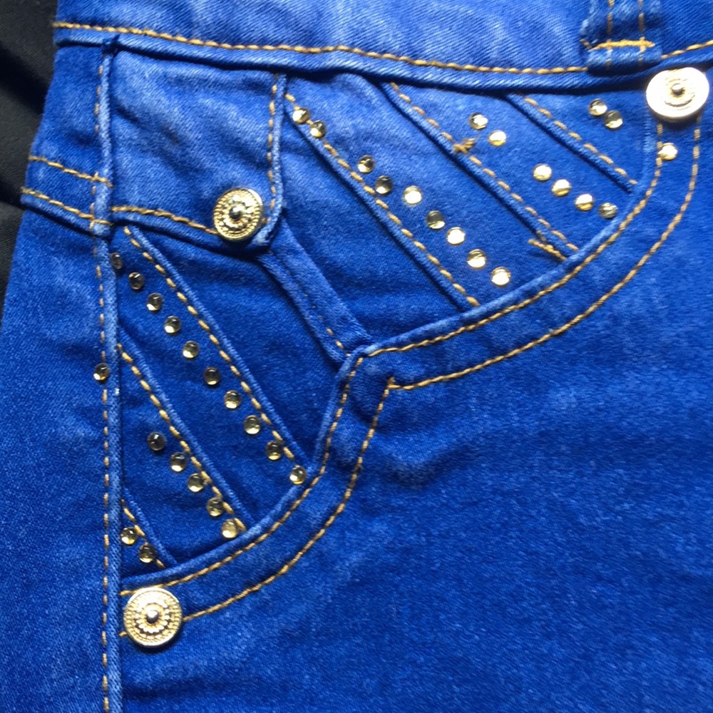 Jeans - Picture 3 of 5